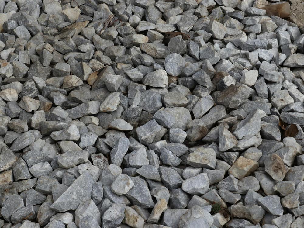 Piedra partida gris suelta lista para cargar